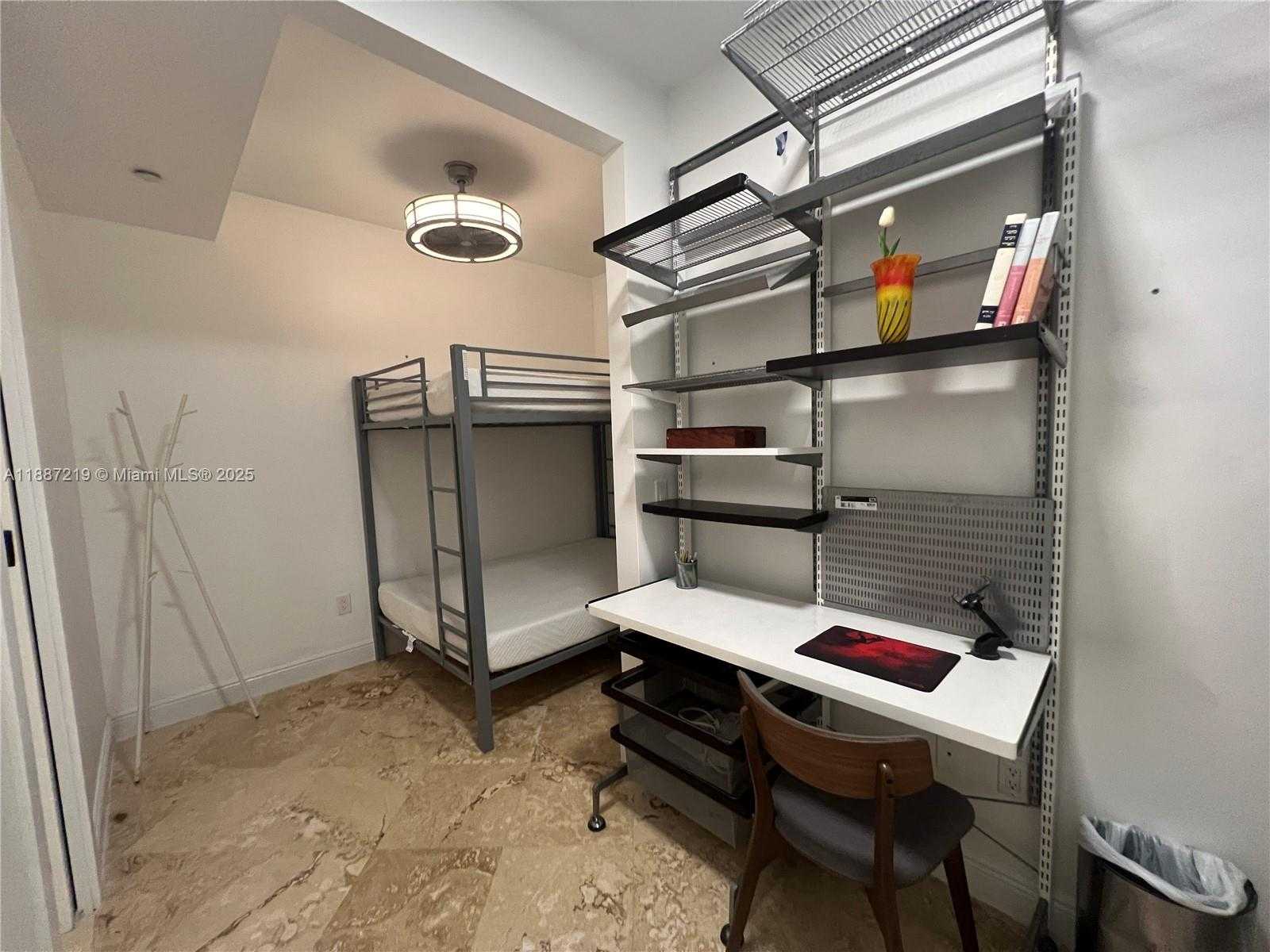 Small Image of 6917 COLLINS AVE #PH09, Miami Beach Number 32