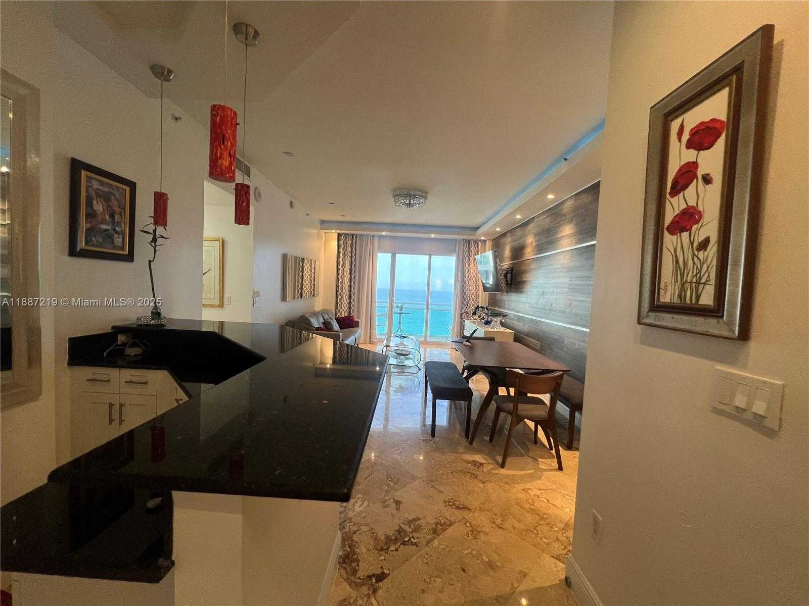 Small Image of 6917 COLLINS AVE #PH09, Miami Beach Number 8