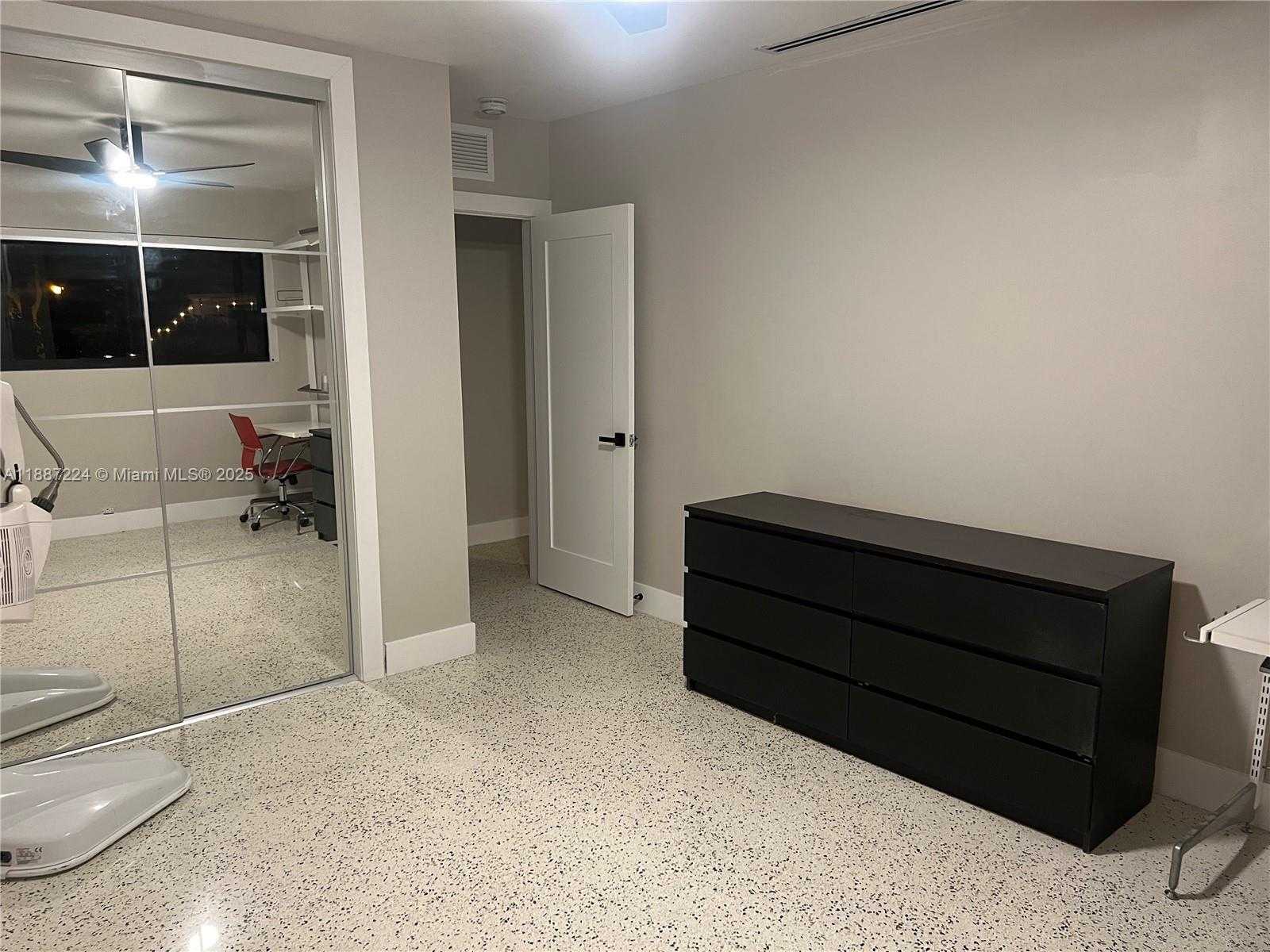 Small Image of Miami Shores Number 66
