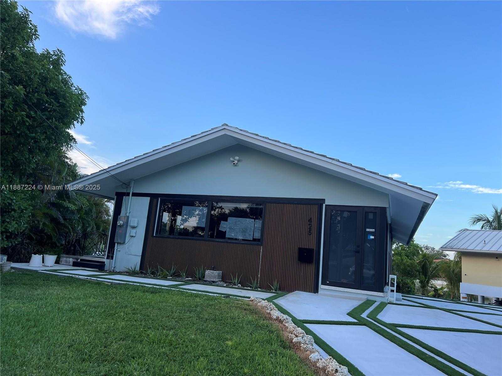 Small Image of Miami Shores Number 7