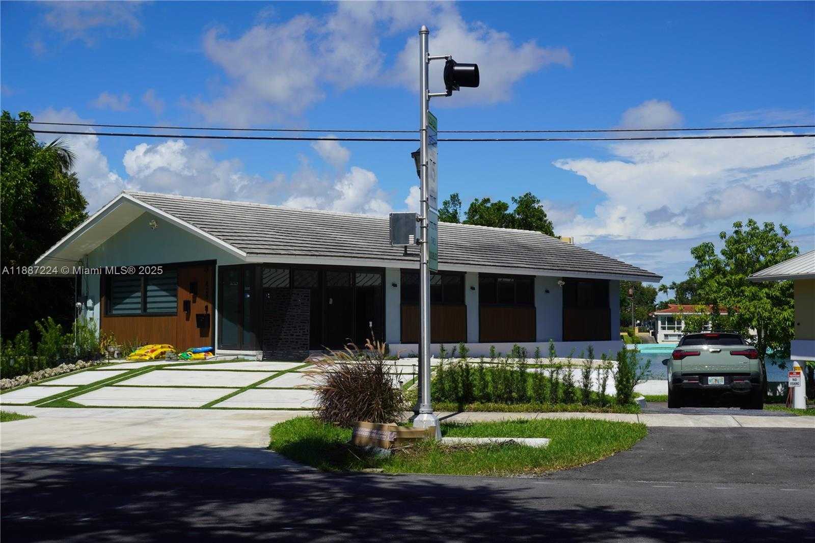 Small Image of Miami Shores Number 79