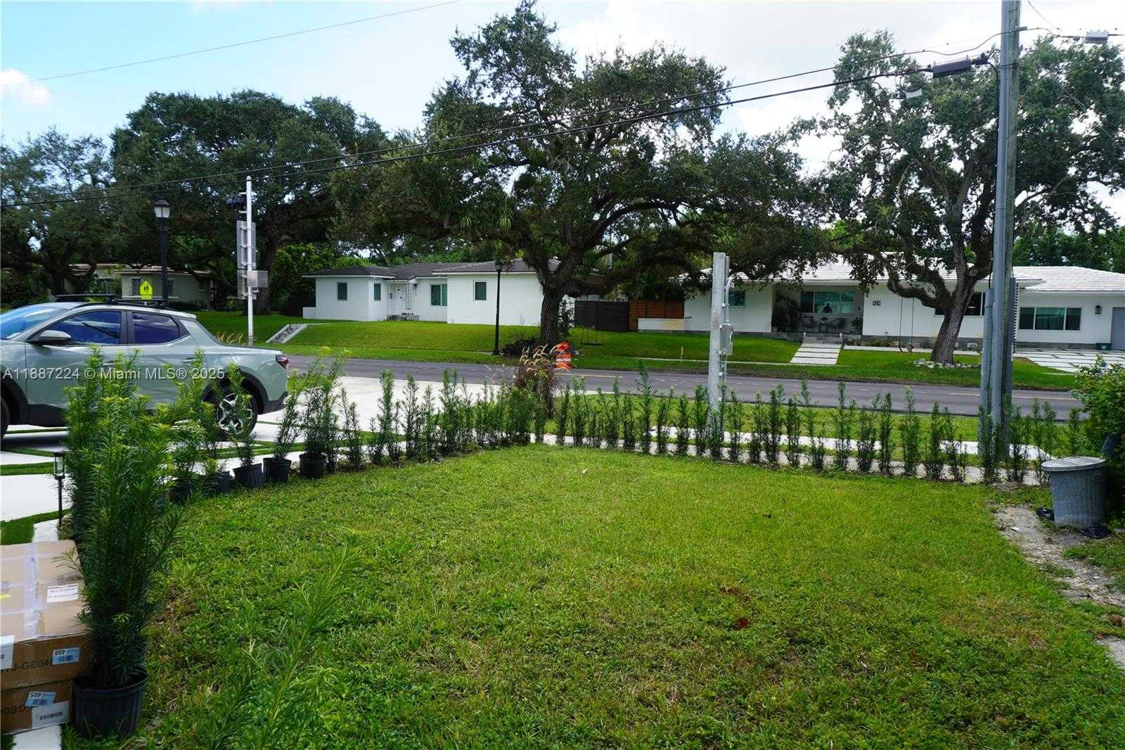 Small Image of Miami Shores Number 87