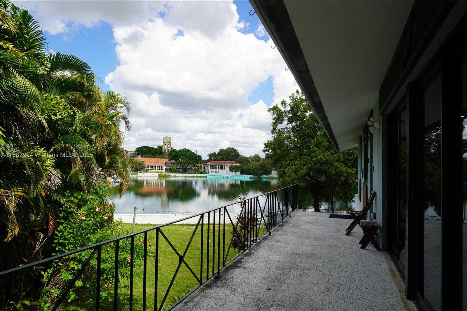Small Image of Miami Shores Number 92