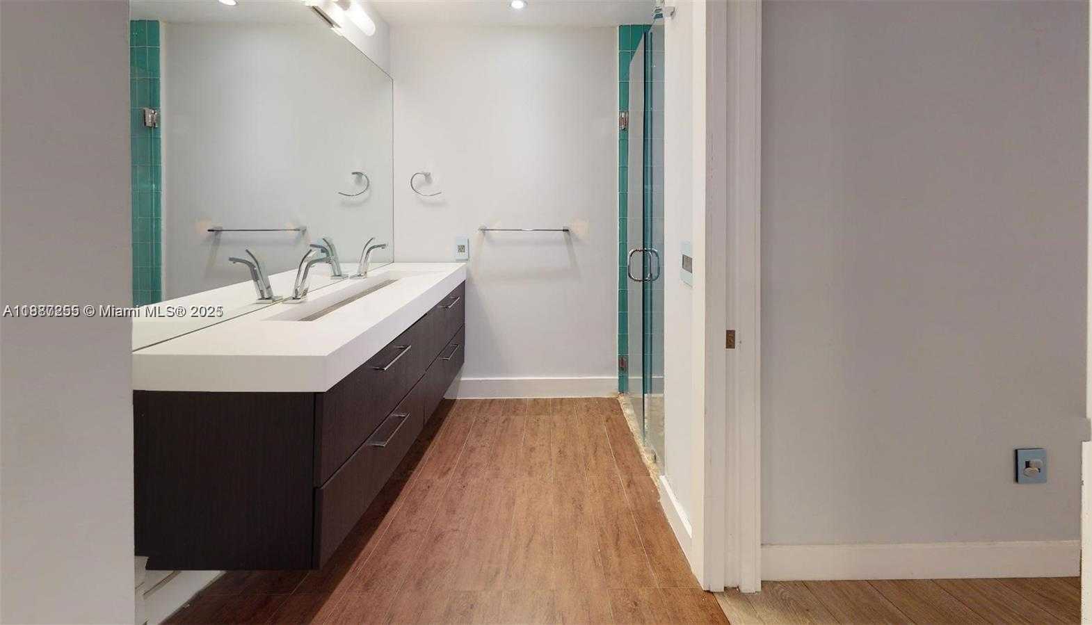 Small Image of 2430 BRICKELL AVE #102A, Miami Number 19