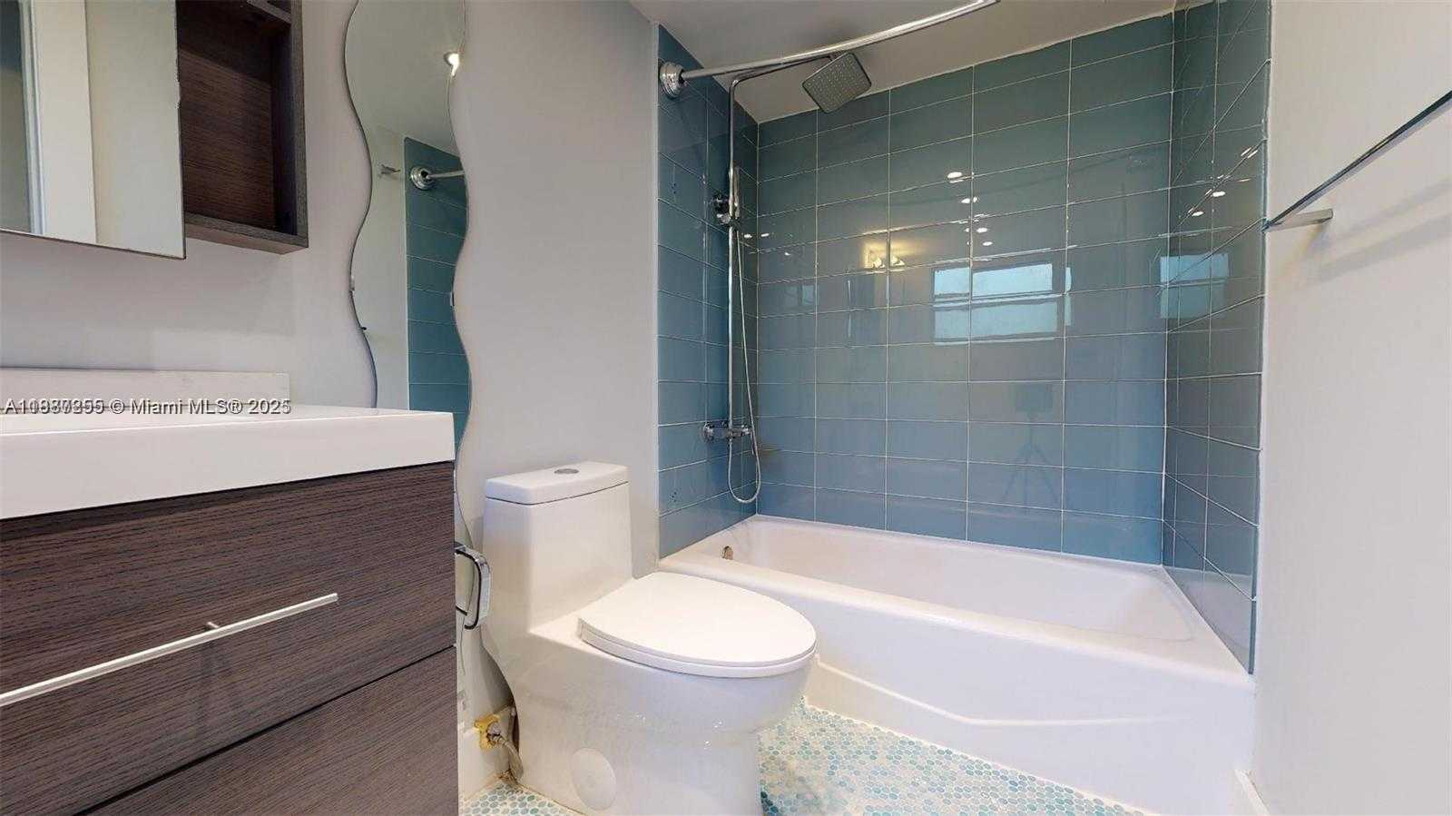Small Image of 2430 BRICKELL AVE #102A, Miami Number 24