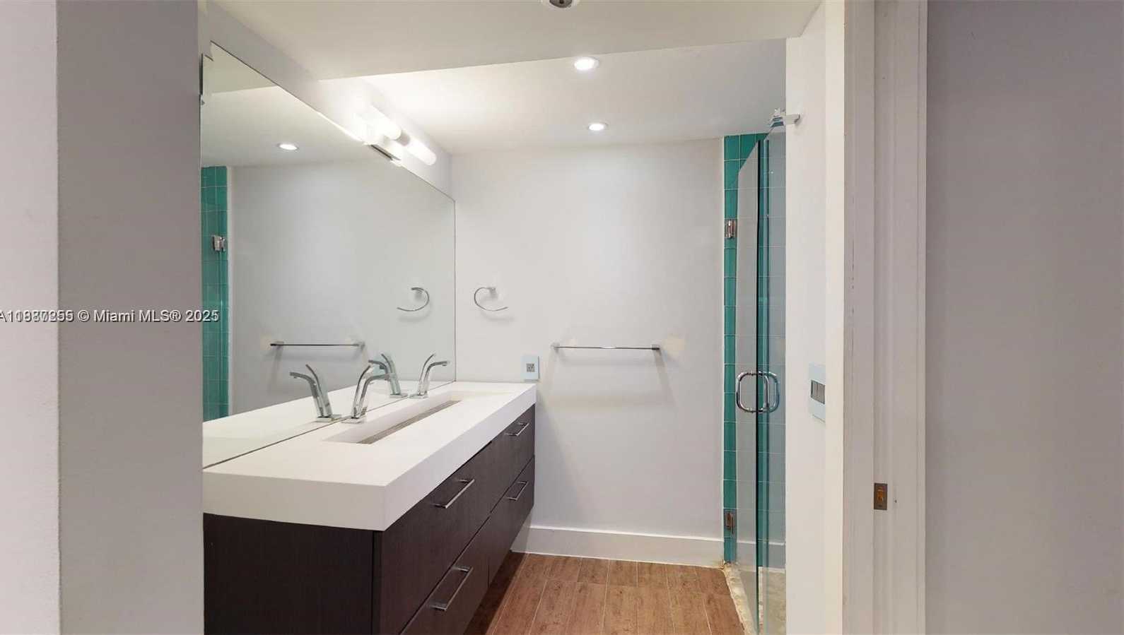 Small Image of 2430 BRICKELL AVE #102A, Miami Number 29