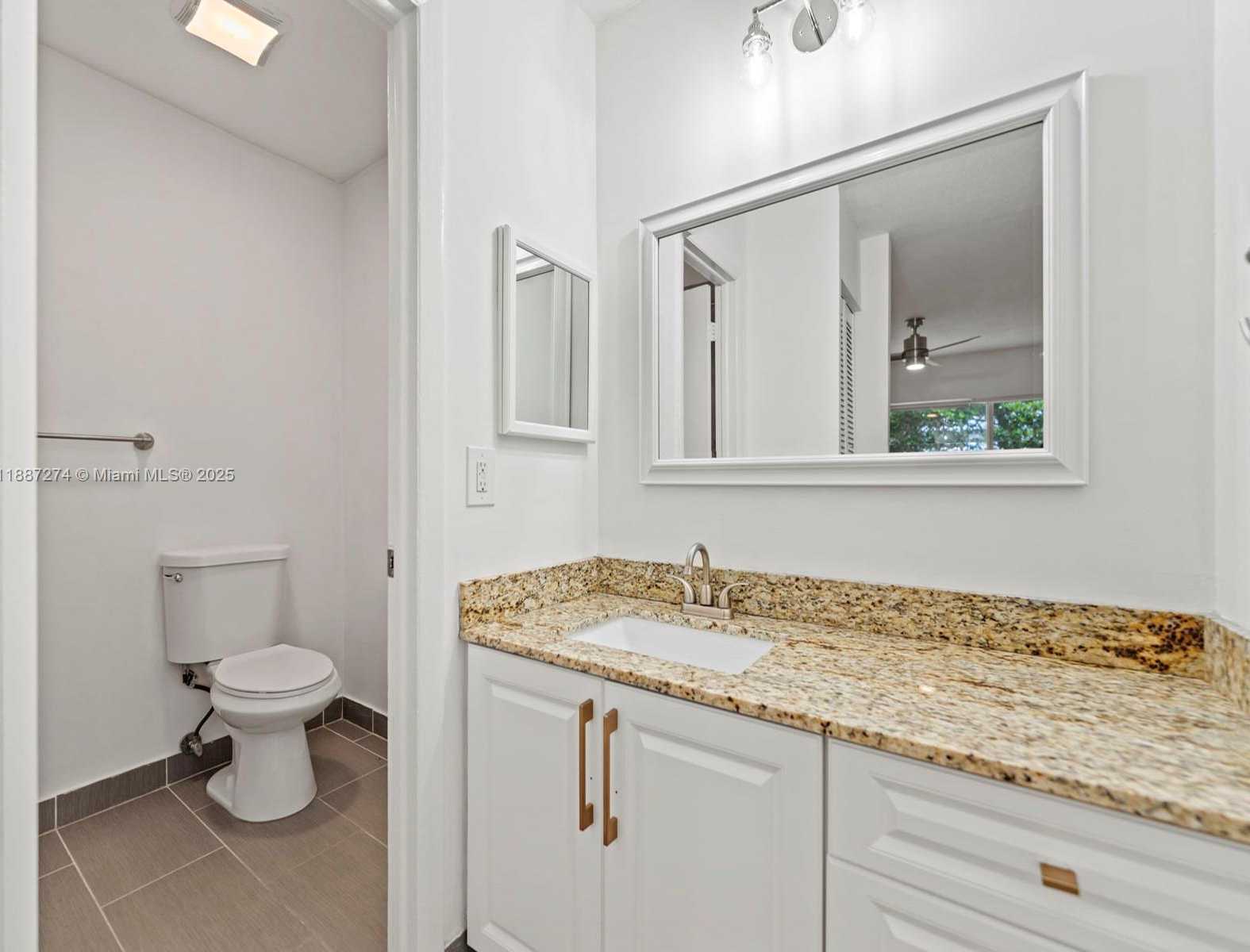 Small Image of 8218 SOUTH WEST 82ND CT #8218, Miami Number 15