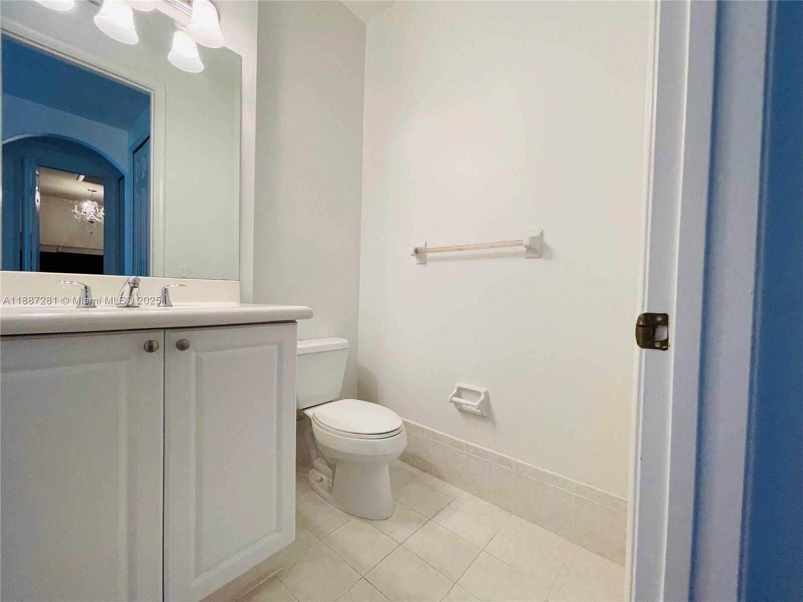 Small Image of 7636 SOUTH WEST 193RD LN, Cutler Bay Number 15