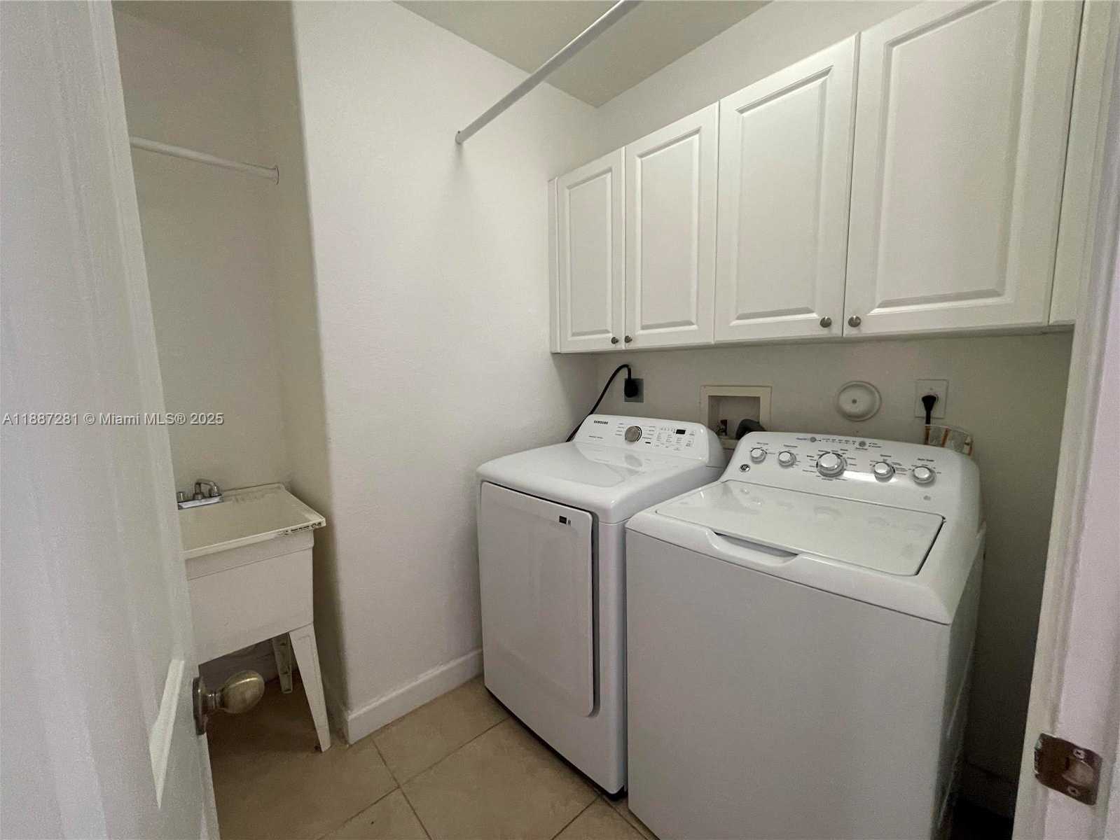 Small Image of 7636 SOUTH WEST 193RD LN, Cutler Bay Number 19