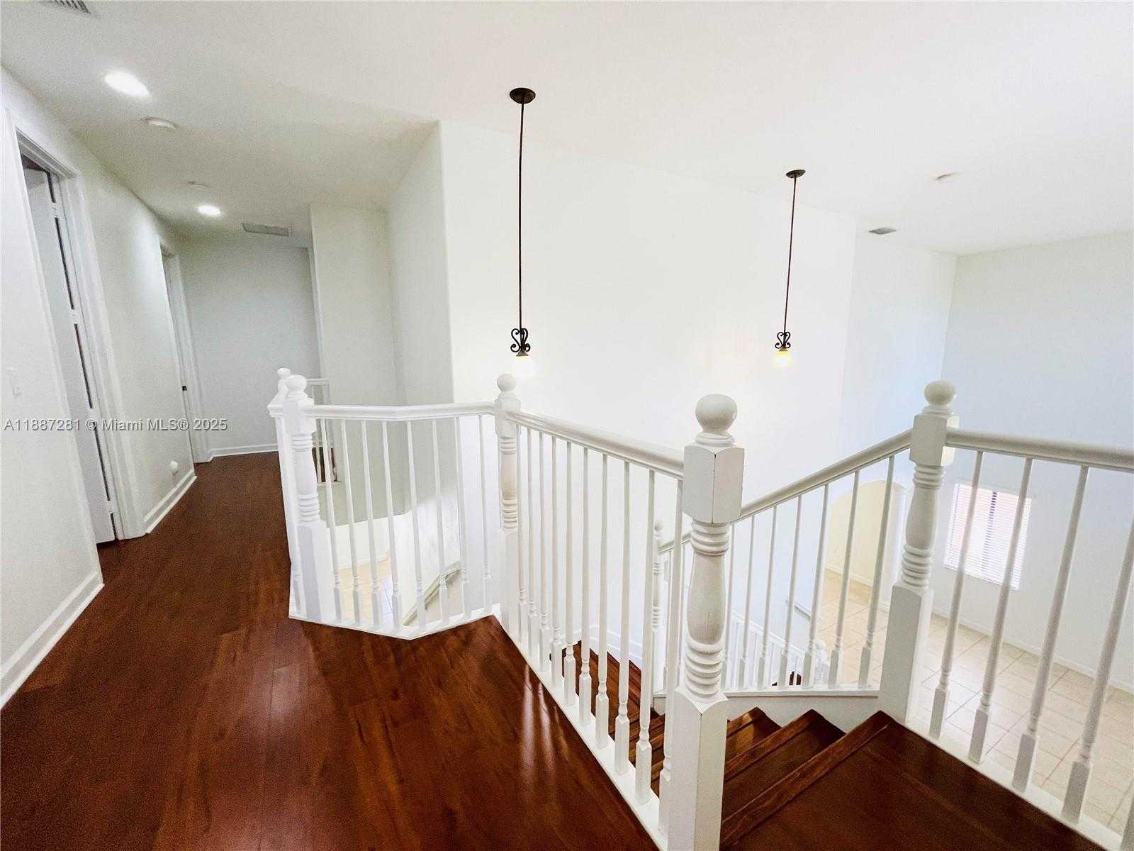 Small Image of 7636 SOUTH WEST 193RD LN, Cutler Bay Number 9