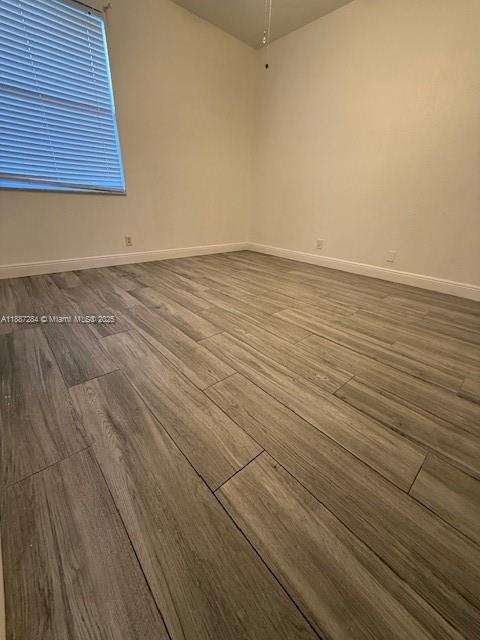 Small Image of 1825 VICTORIA POINTE CIR, Weston Number 30