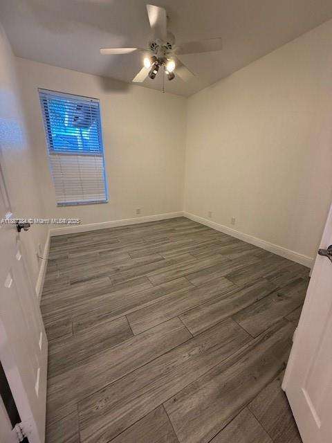 Small Image of 1825 VICTORIA POINTE CIR, Weston Number 32