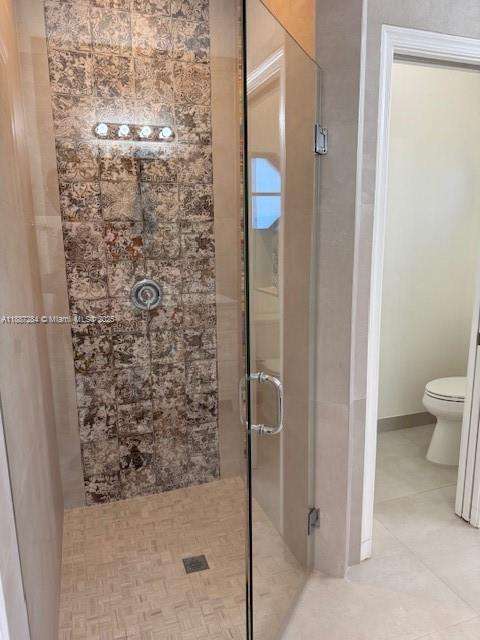 Small Image of 1825 VICTORIA POINTE CIR, Weston Number 41