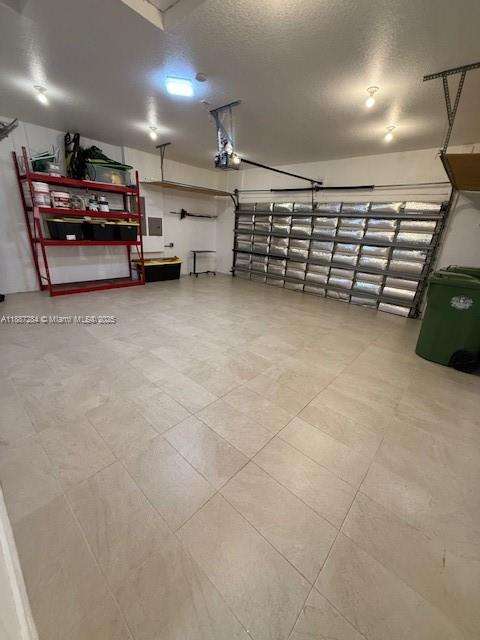 Small Image of 1825 VICTORIA POINTE CIR, Weston Number 44