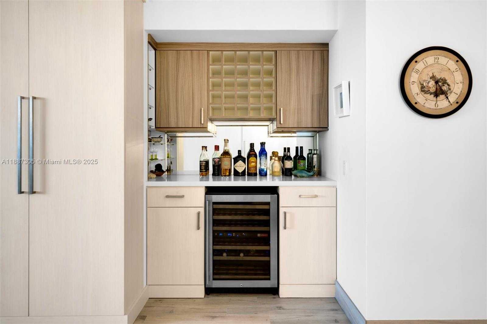 Small Image of 10185 COLLINS AVE #519, Bal Harbour Number 4