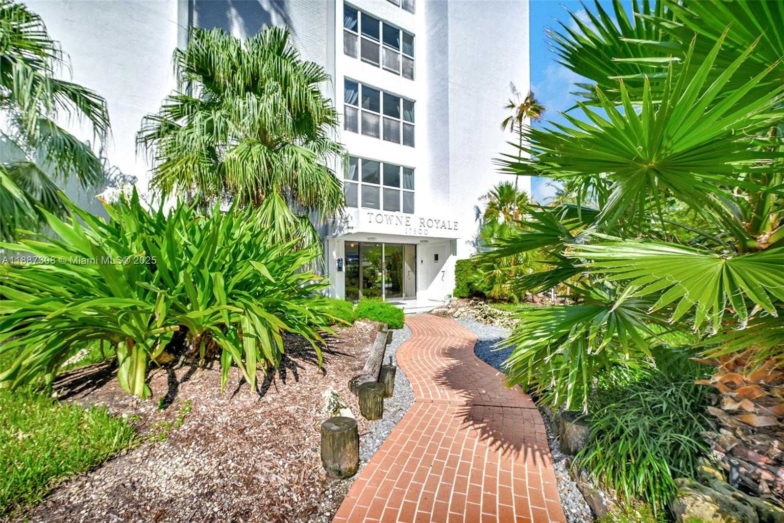 Small Image of 17800 ATLANTIC BLVD #PH8, Sunny Isles Beach Number 20