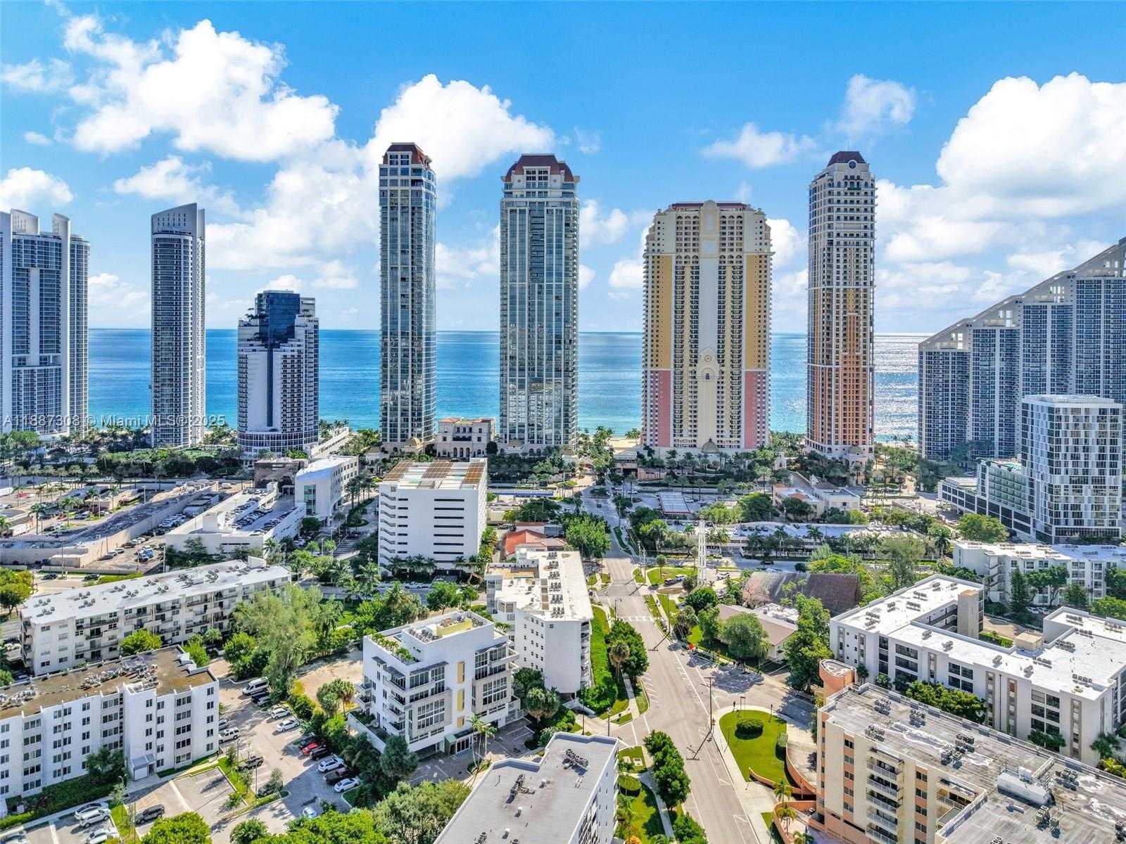 Small Image of 17800 ATLANTIC BLVD #PH8, Sunny Isles Beach Number 25