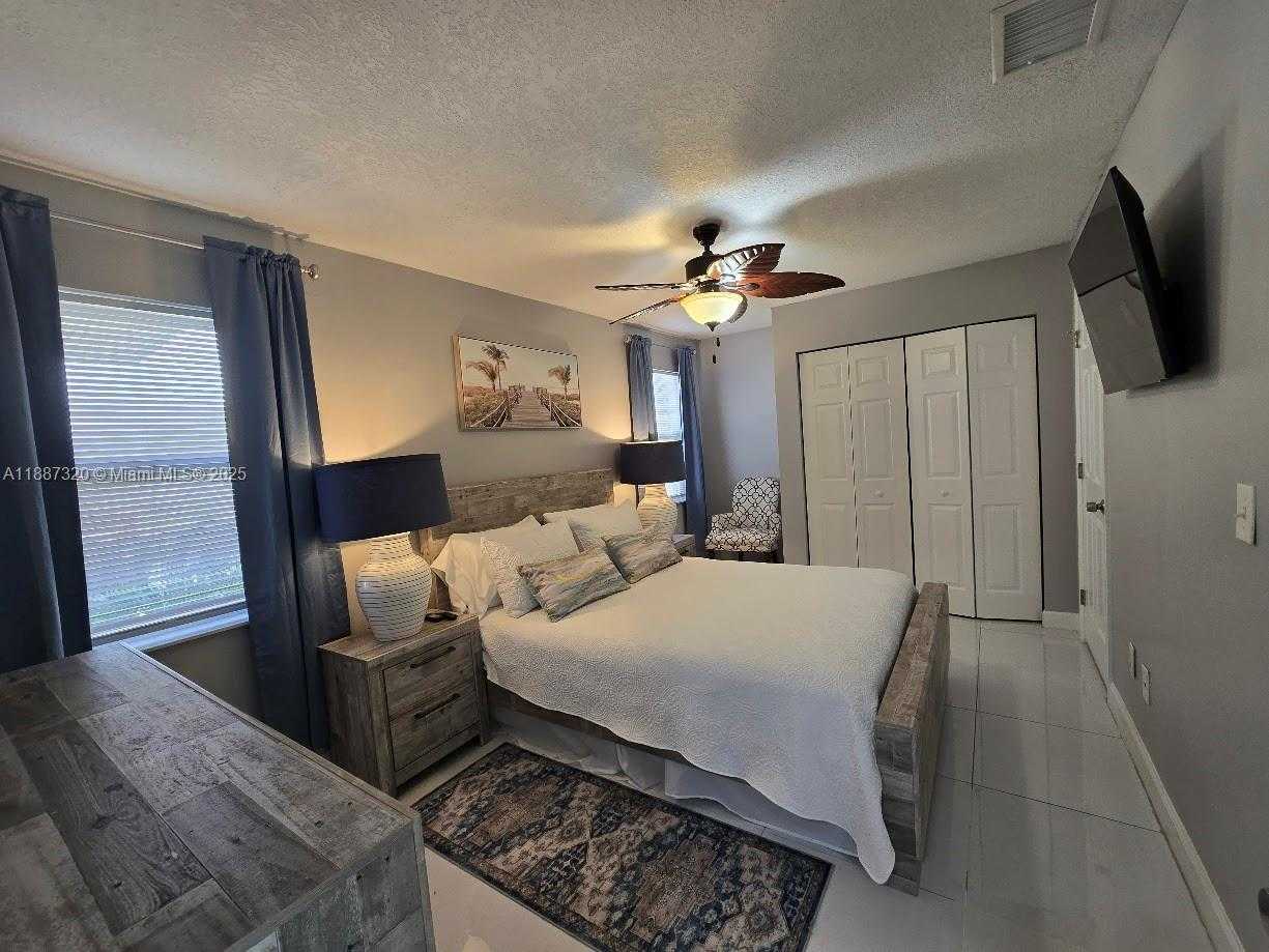 Small Image of 1604 SOUTH WEST 7TH ST, Homestead Number 13