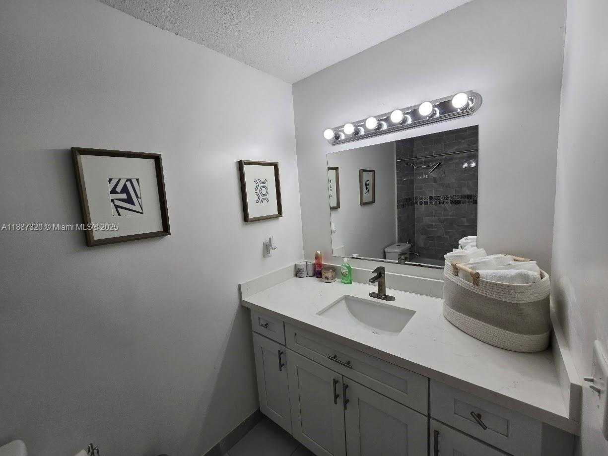 Small Image of 1604 SOUTH WEST 7TH ST, Homestead Number 17