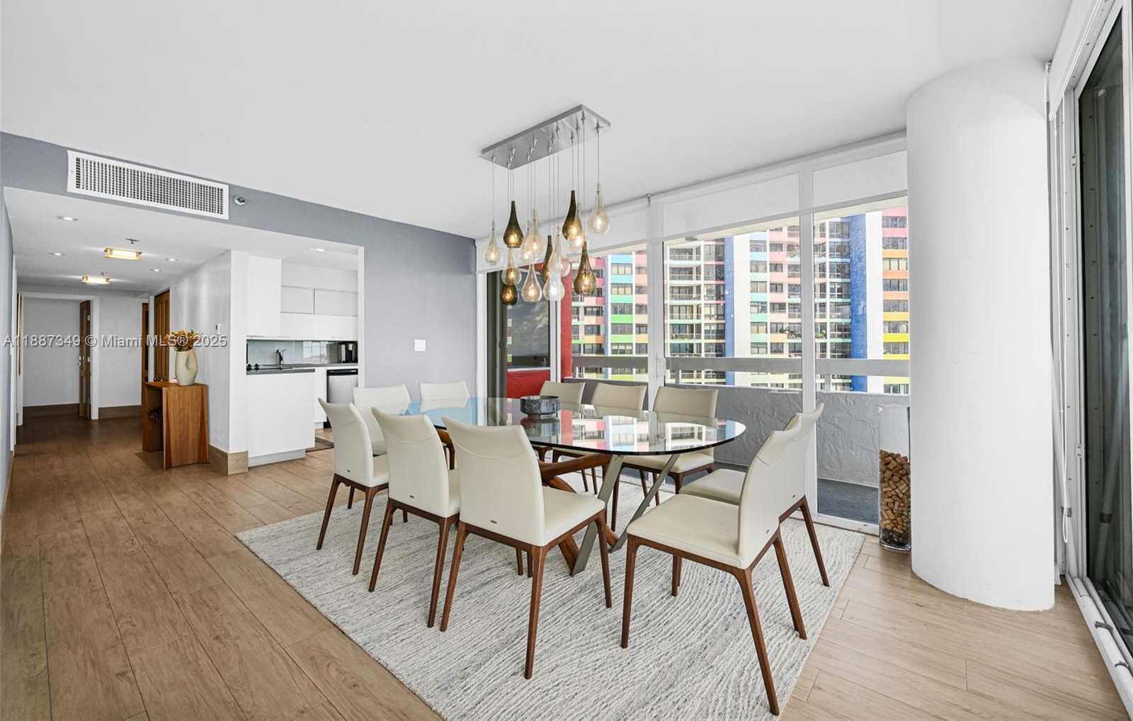 Small Image of 1627 BRICKELL AVE #2507, Miami Number 21