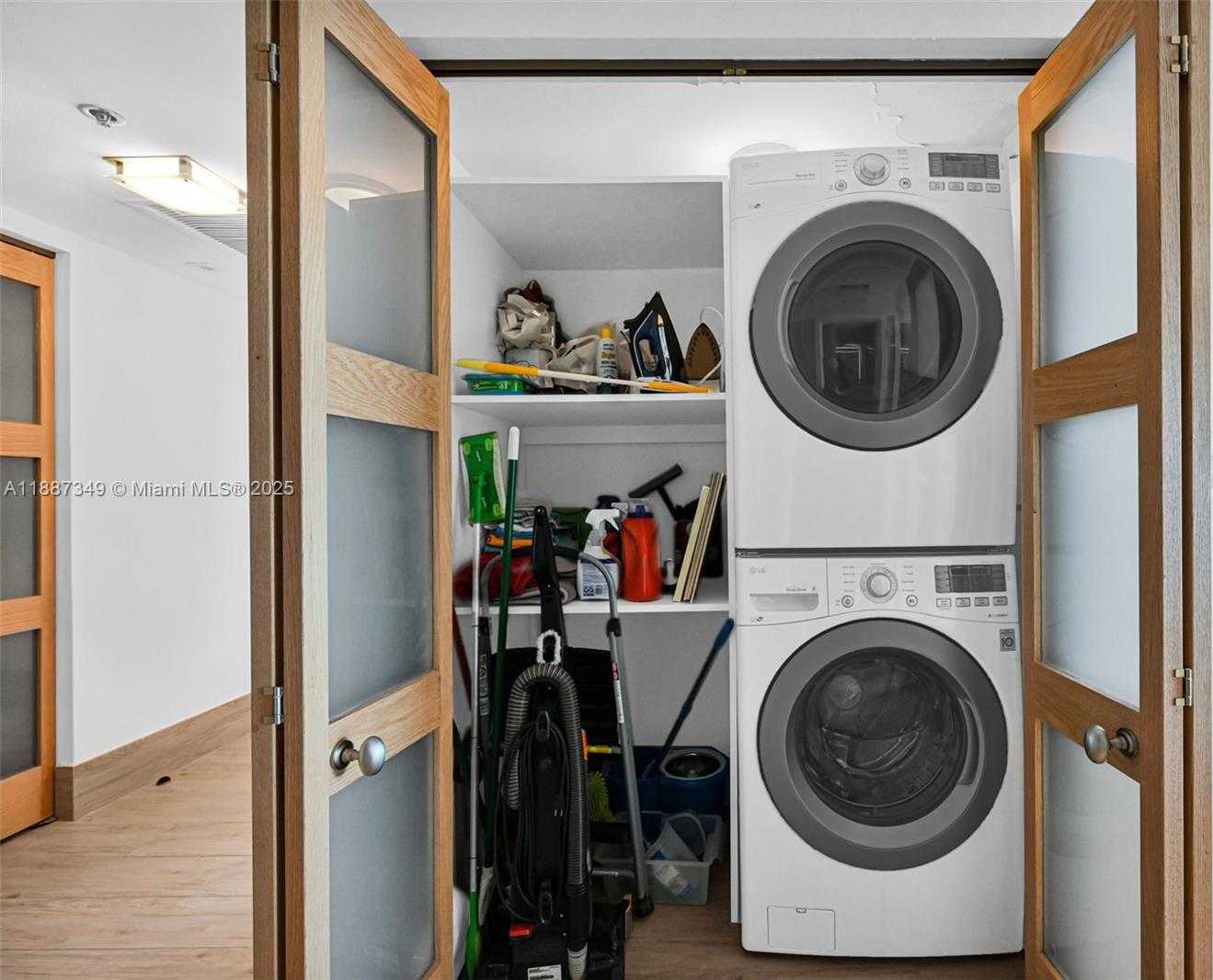 Small Image of 1627 BRICKELL AVE #2507, Miami Number 23