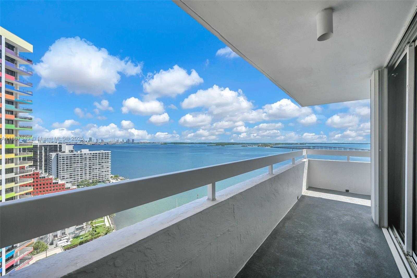 Small Image of 1627 BRICKELL AVE #2507, Miami Number 24