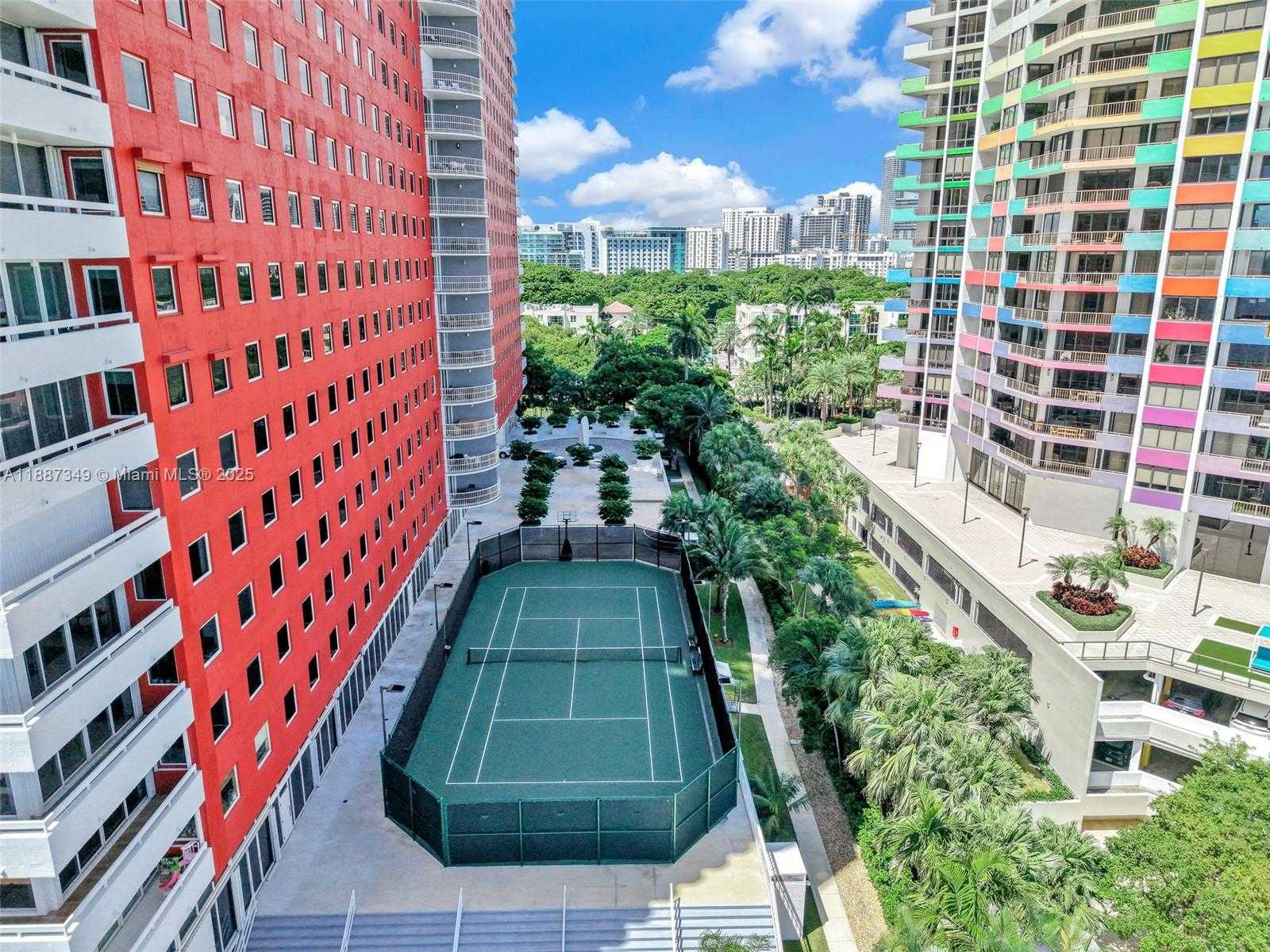 Small Image of 1627 BRICKELL AVE #2507, Miami Number 28