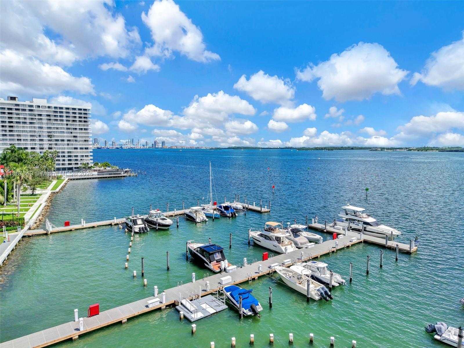 Small Image of 1627 BRICKELL AVE #2507, Miami Number 39