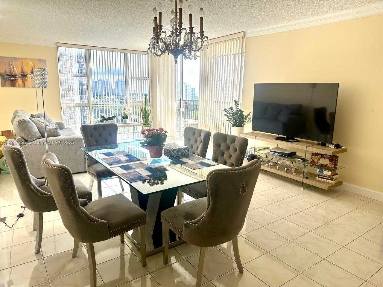 Small Image of 20335 WEST COUNTRY CLUB DR #2003, Aventura Number 4