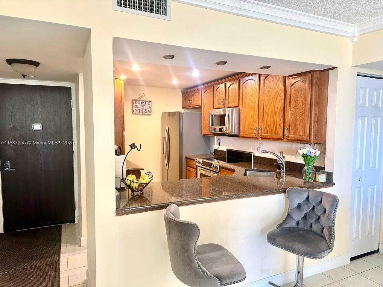 Small Image of 20335 WEST COUNTRY CLUB DR #2003, Aventura Number 5
