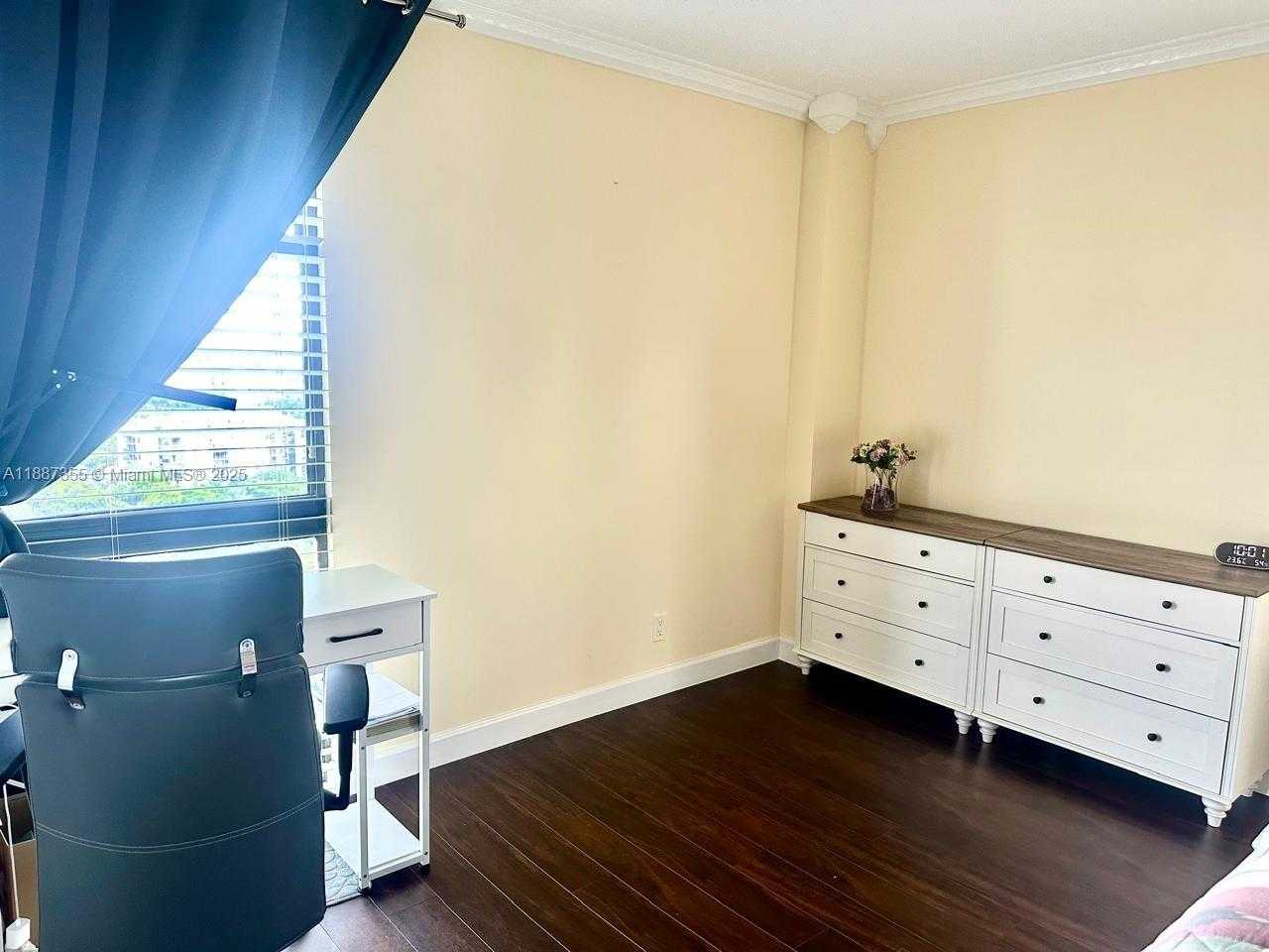 Small Image of 20335 WEST COUNTRY CLUB DR #2003, Aventura Number 7