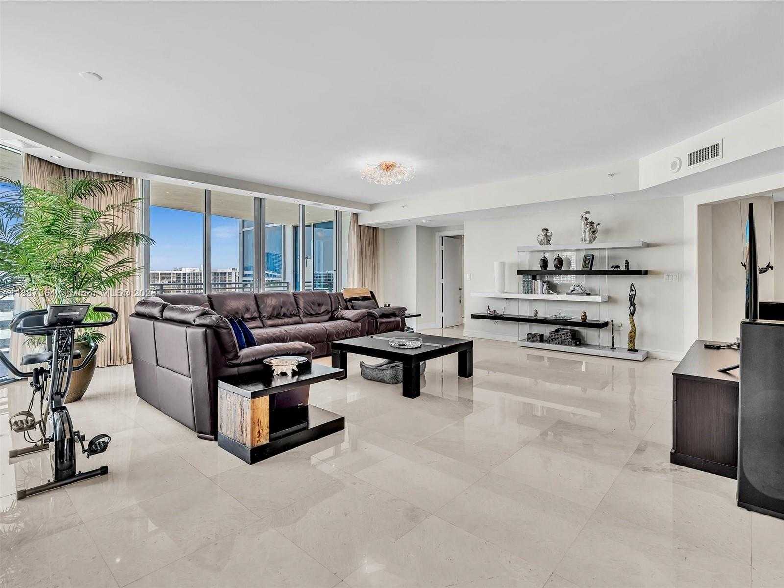 Small Image of 3535 SOUTH OCEAN DR #905, Hollywood Number 10