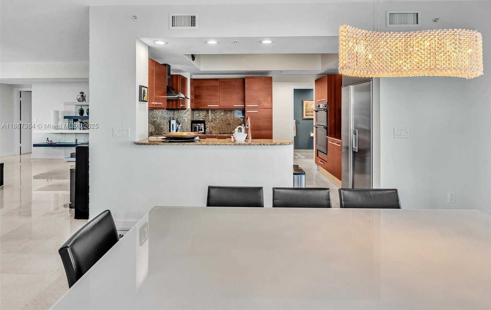 Small Image of 3535 SOUTH OCEAN DR #905, Hollywood Number 15
