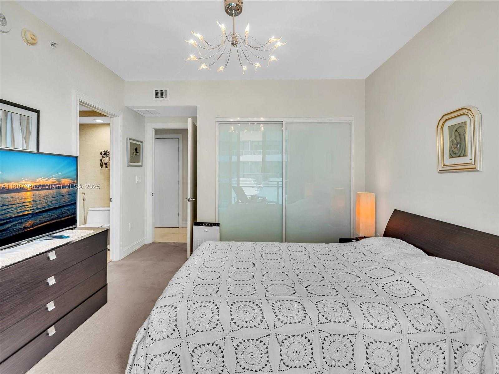 Small Image of 3535 SOUTH OCEAN DR #905, Hollywood Number 49