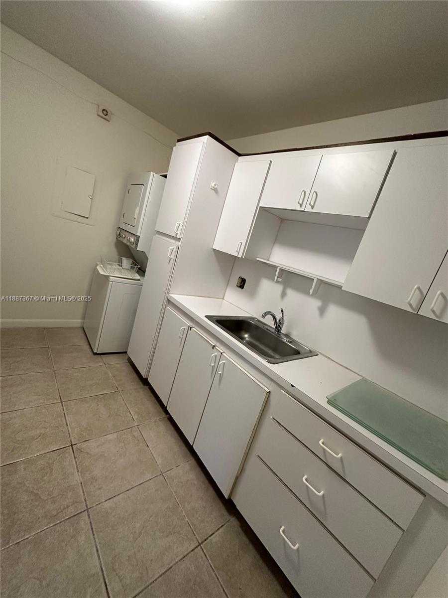 Small Image of 7955 SOUTH WEST 86TH ST #502, Miami Number 14