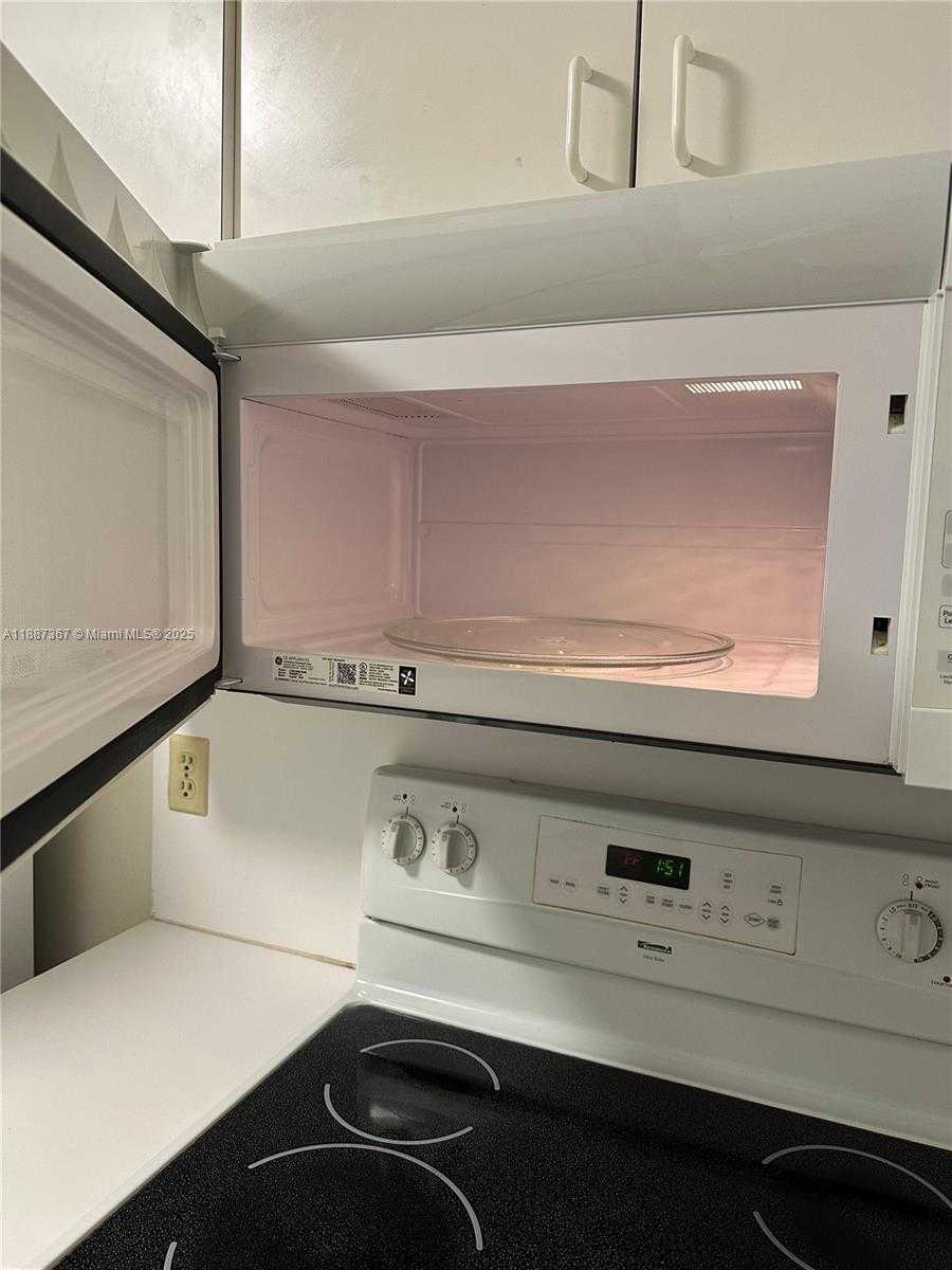 Small Image of 7955 SOUTH WEST 86TH ST #502, Miami Number 9