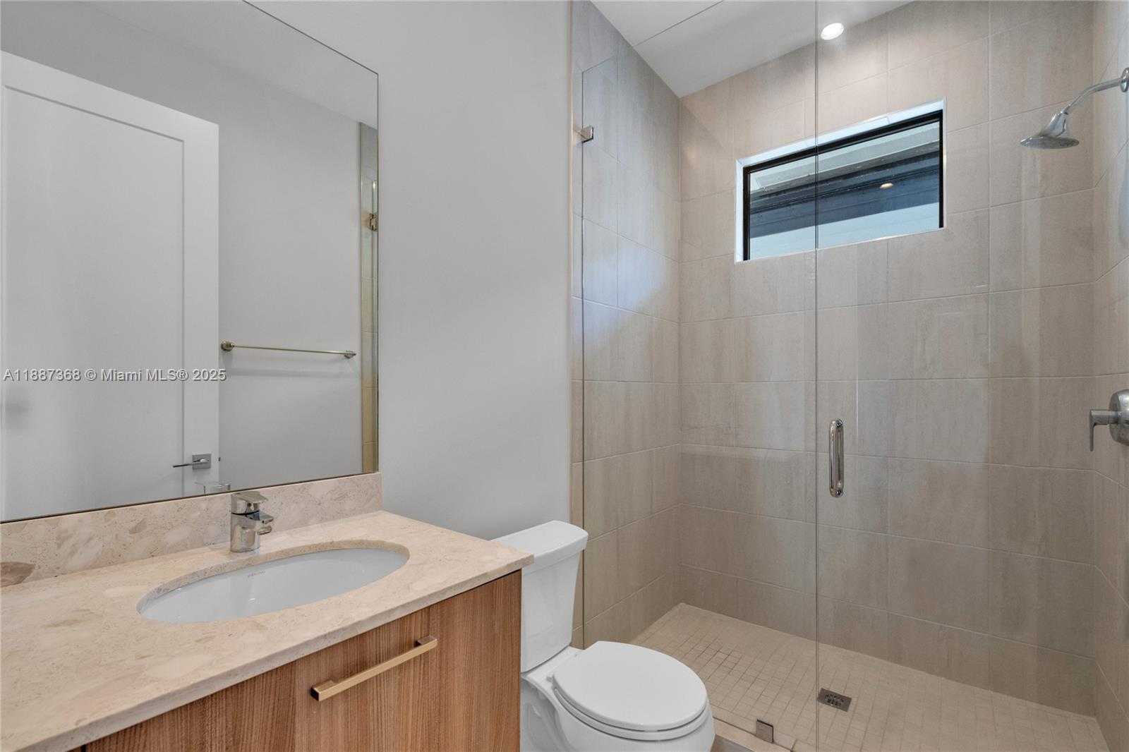 Small Image of 8217 NORTH WEST 46TH ST, Doral Number 27