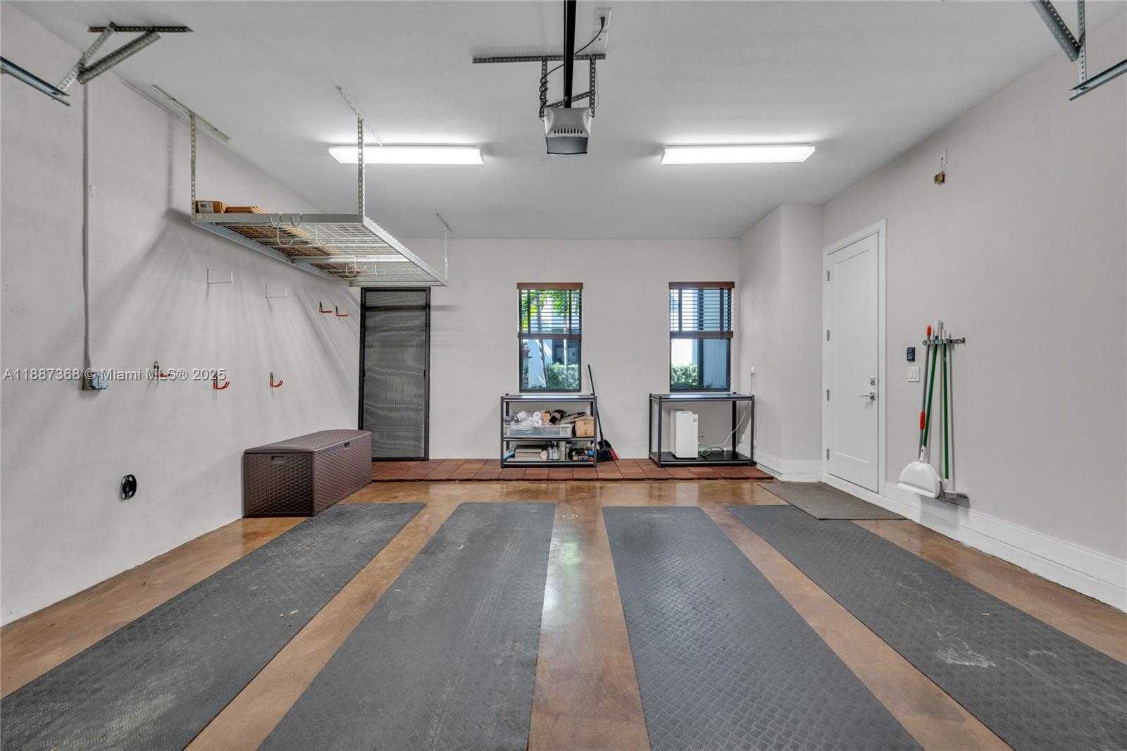 Small Image of 8217 NORTH WEST 46TH ST, Doral Number 29