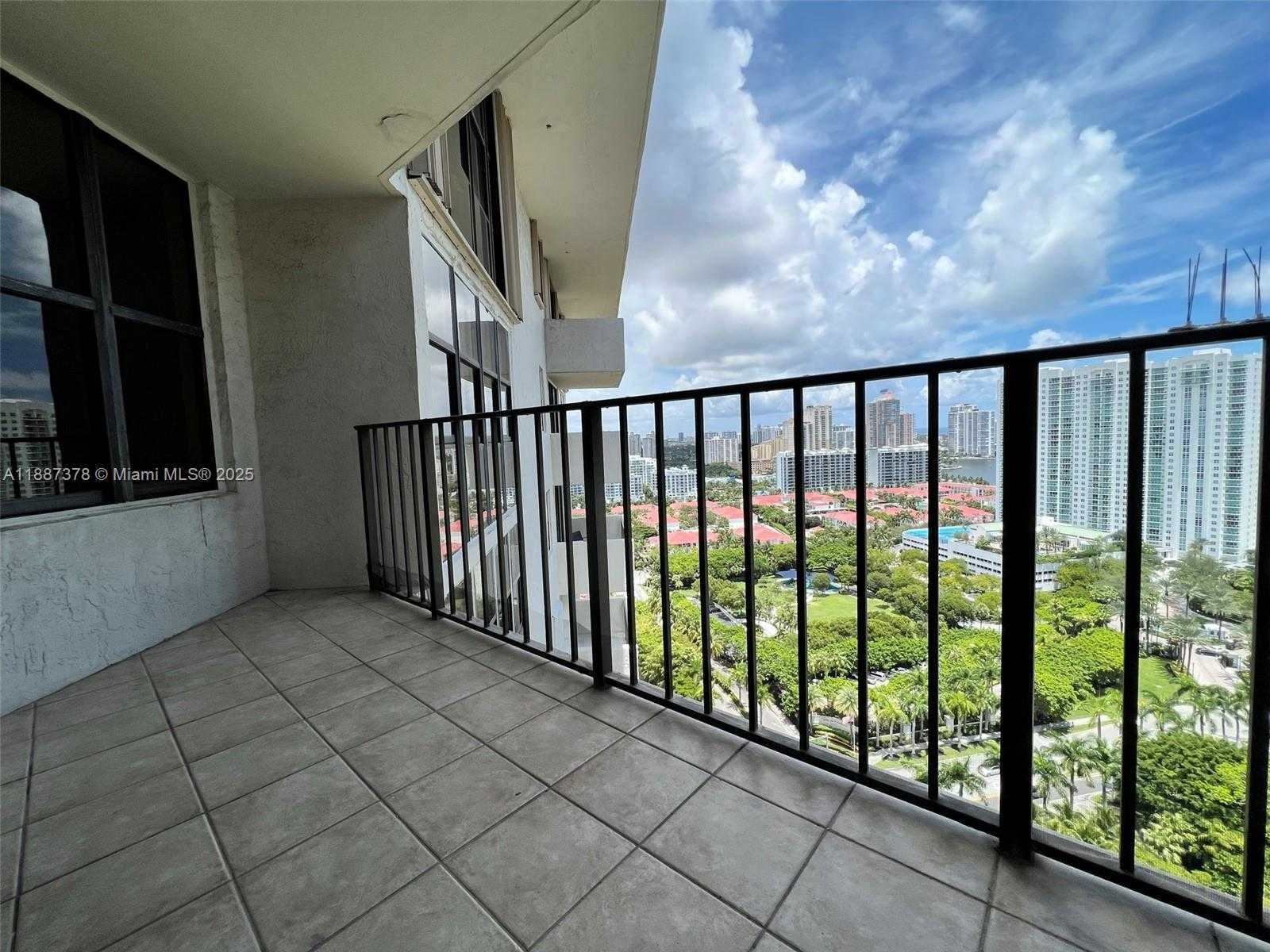 Small Image of 18181 NORTH EAST 31 CT #2705, Aventura Number 11