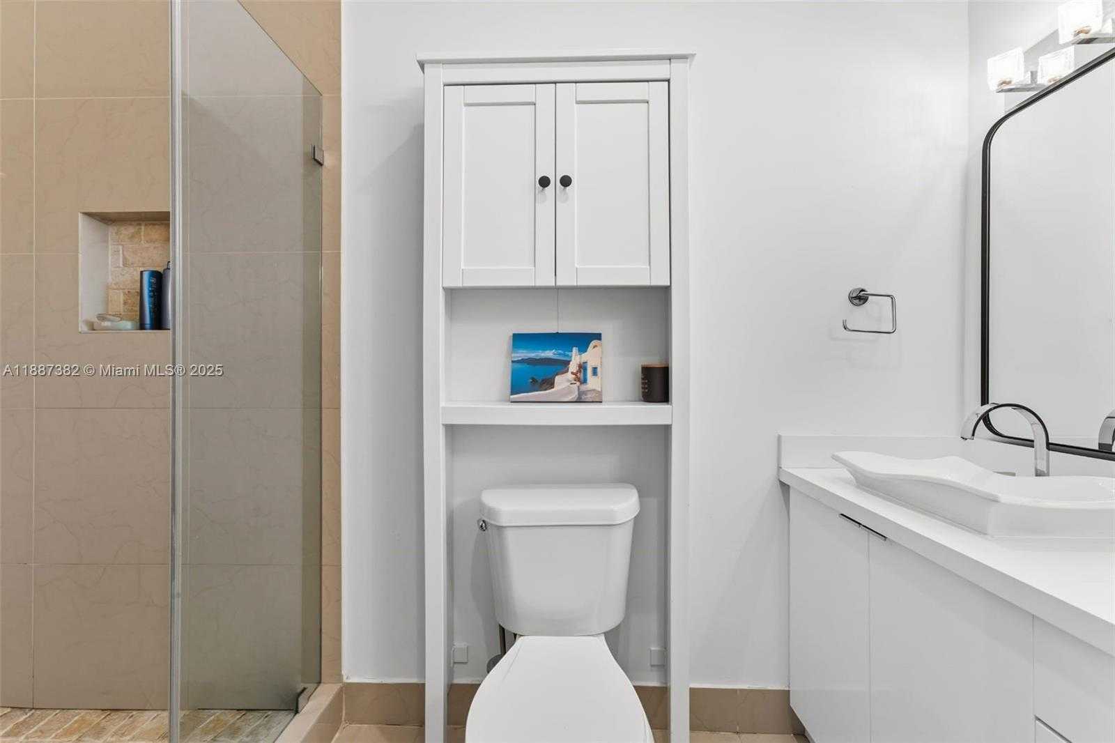 Small Image of 9425 NORTH MIAMI AVE #9425, Miami Shores Number 24