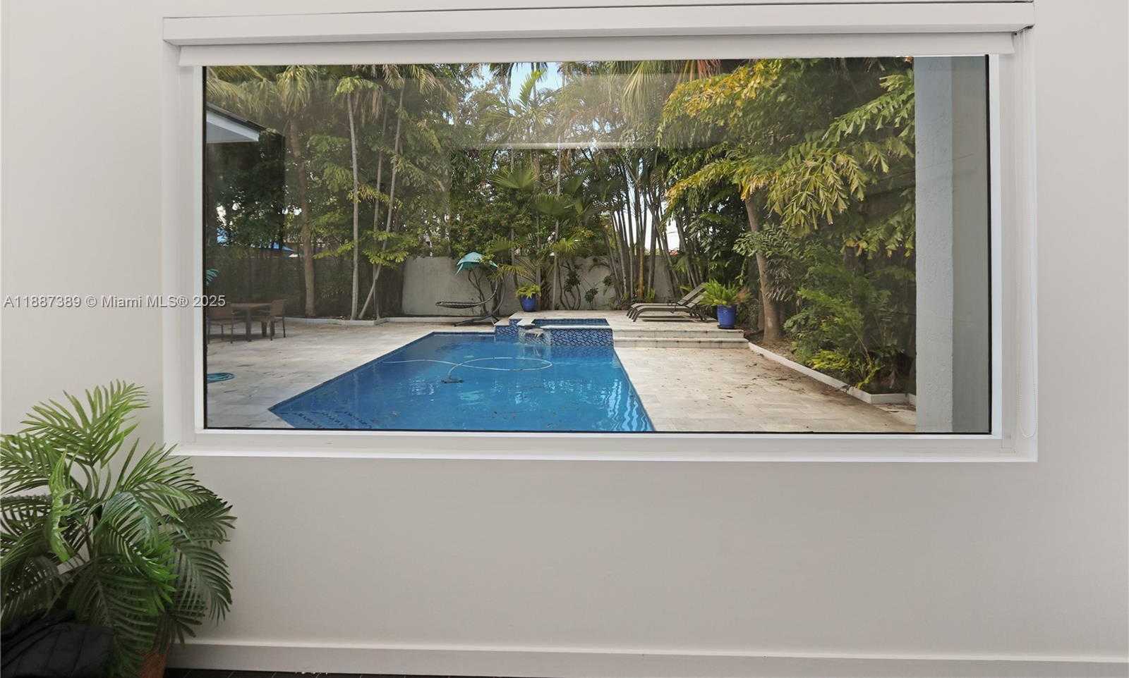 Small Image of 1230 SOUTH 13TH AVE #1230, Hollywood Number 17