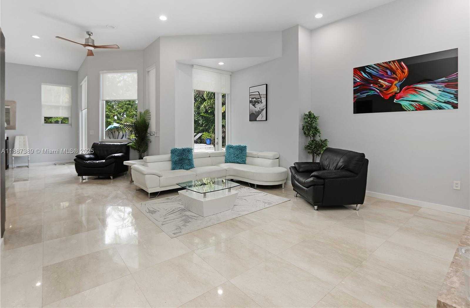 Small Image of 1230 SOUTH 13TH AVE #1230, Hollywood Number 3