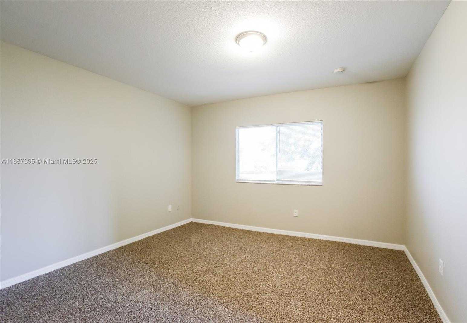 Small Image of 3347 NORTH EAST 4TH ST, Homestead Number 7