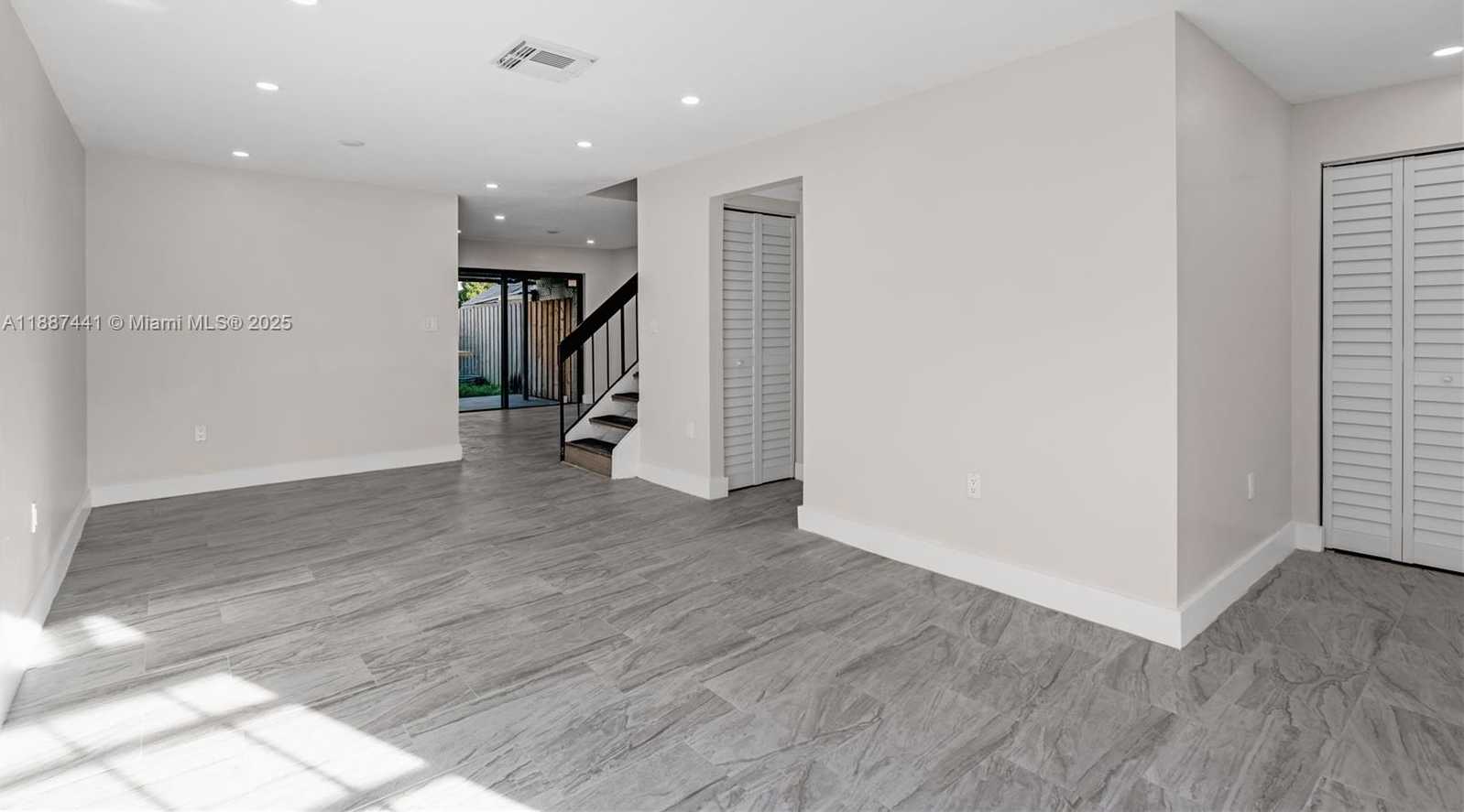 Small Image of 6023 SOUTH WEST 133RD CT, Miami Number 12