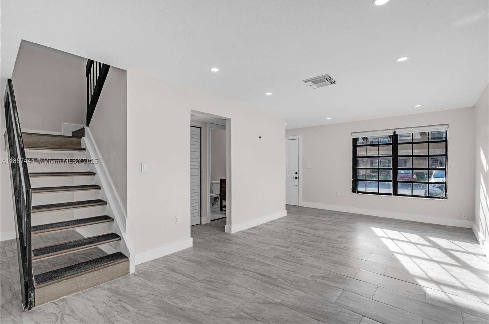 Small Image of 6023 SOUTH WEST 133RD CT, Miami Number 13