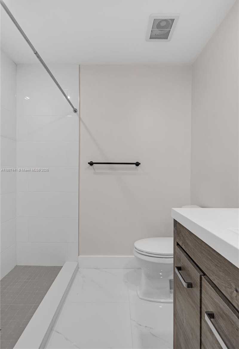 Small Image of 6023 SOUTH WEST 133RD CT, Miami Number 22