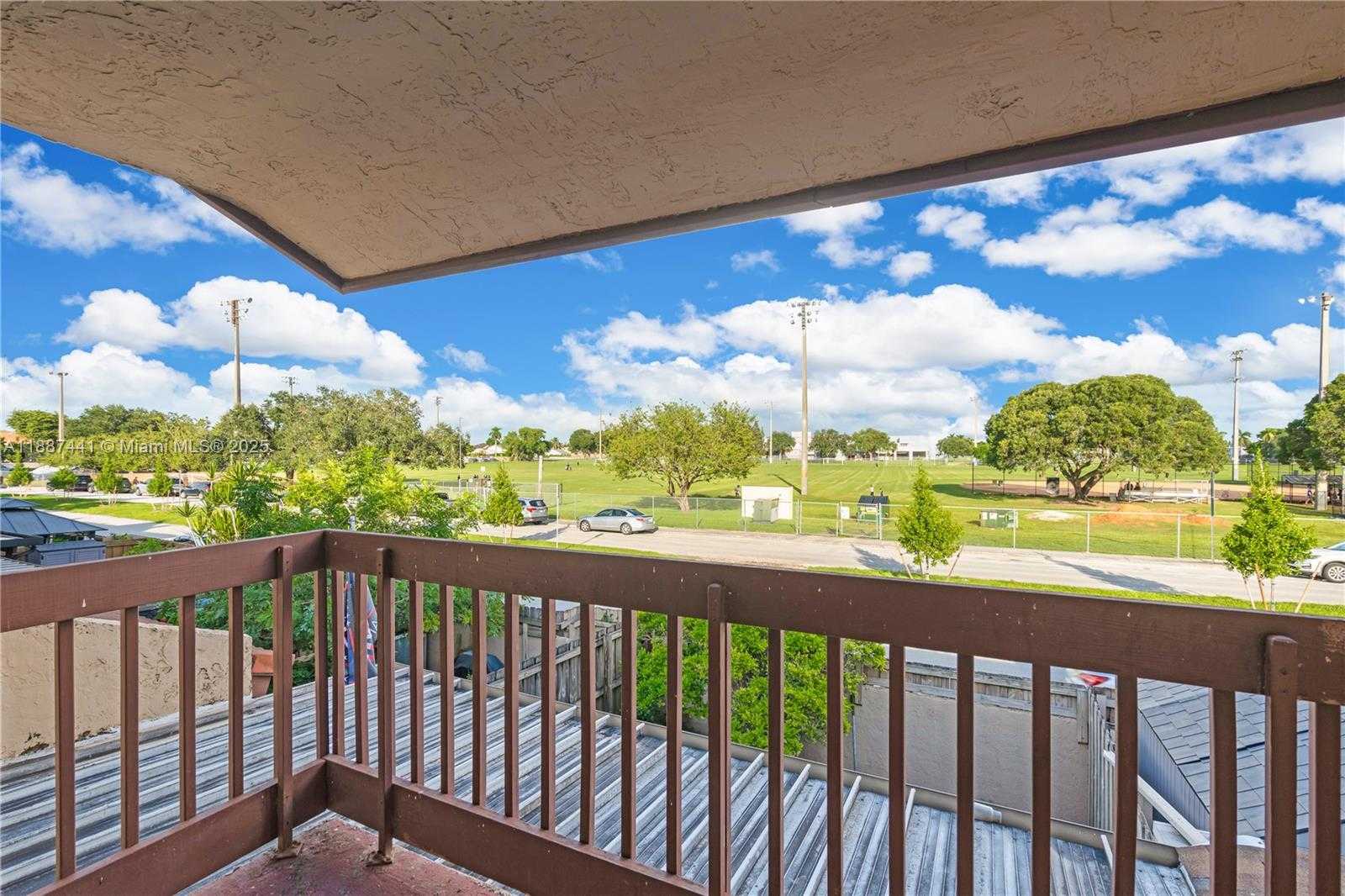 Small Image of 6023 SOUTH WEST 133RD CT, Miami Number 32