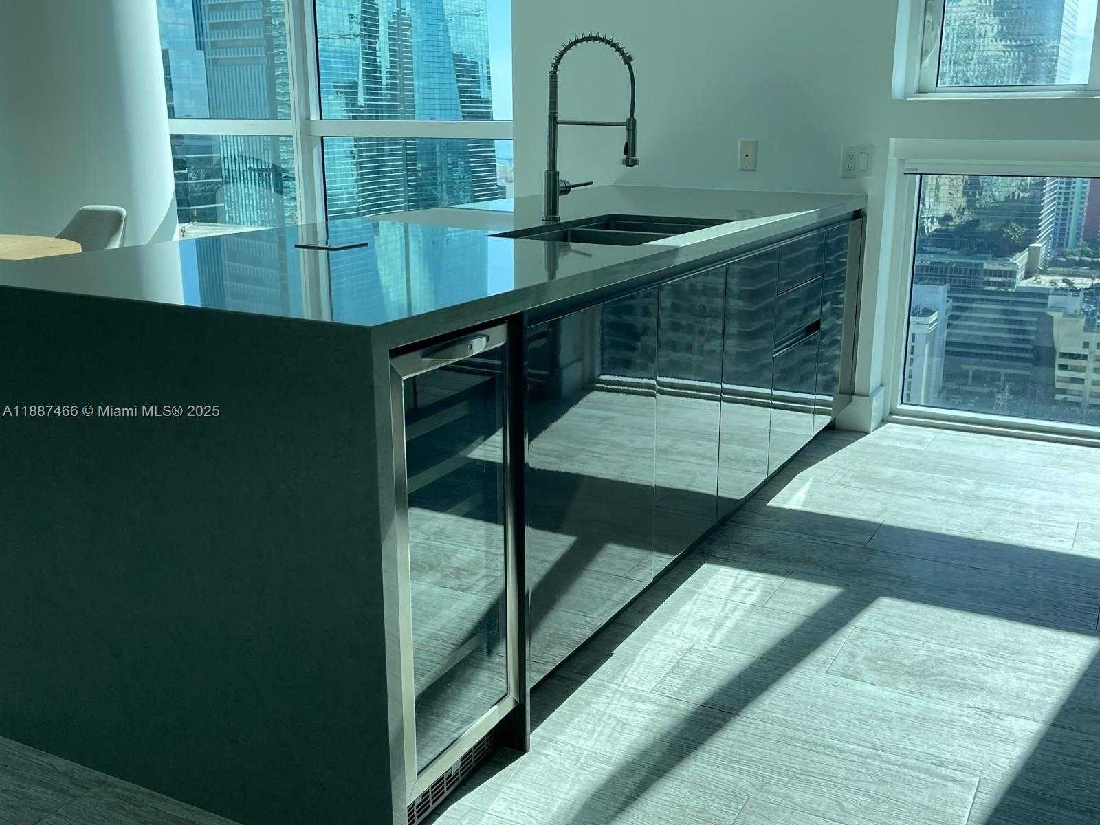 Small Image of 1080 BRICKELL AVE #2700, Miami Number 4