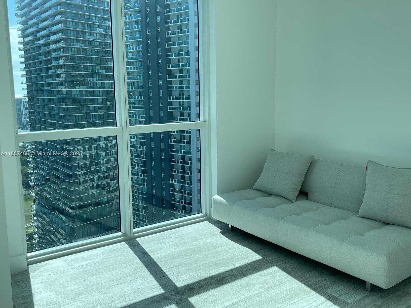 Small Image of 1080 BRICKELL AVE #2700, Miami Number 5