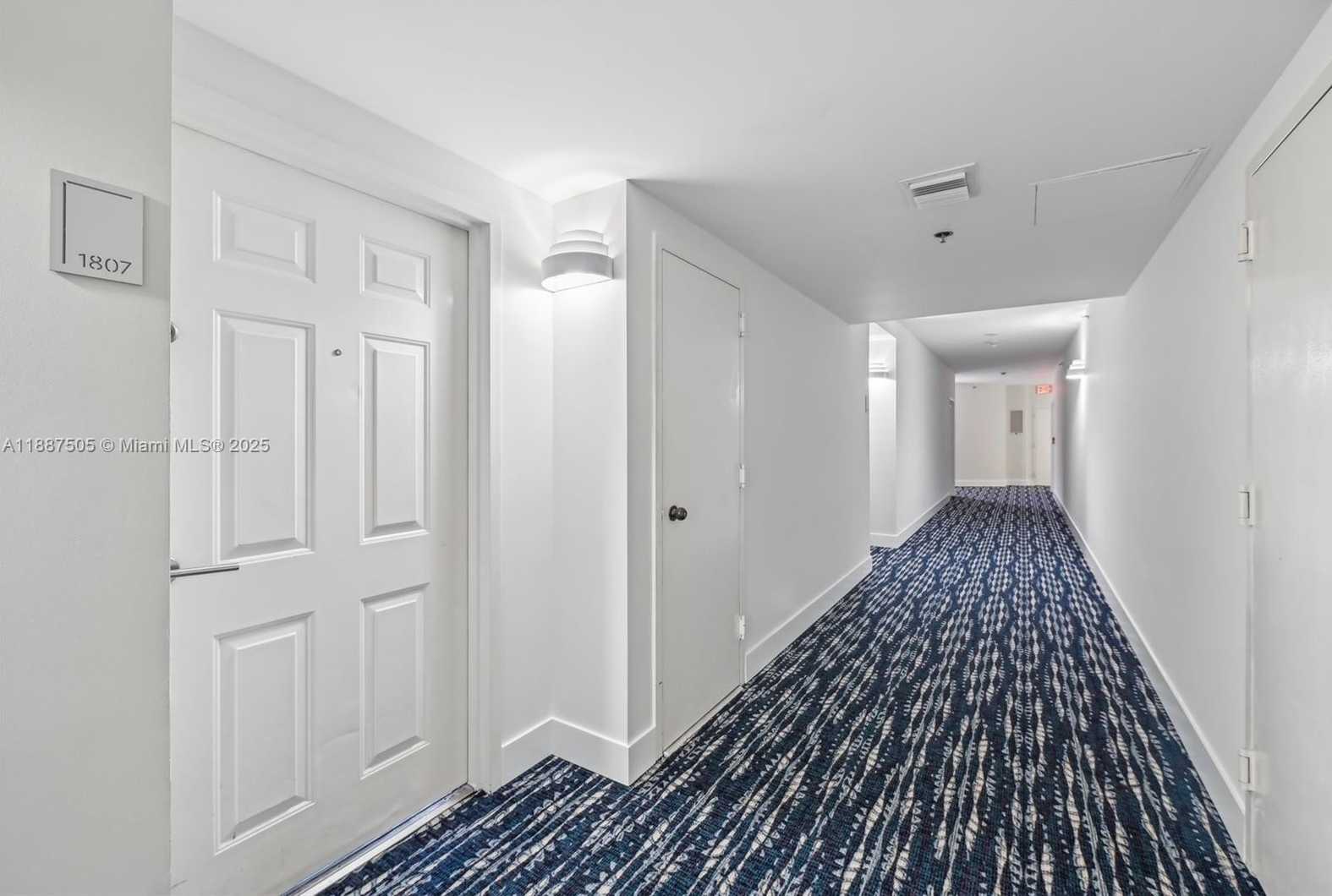 Small Image of 540 BRICKELL KEY DR #1807, Miami Number 15